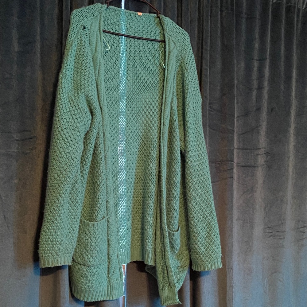 Size XL Green Women's Sweater